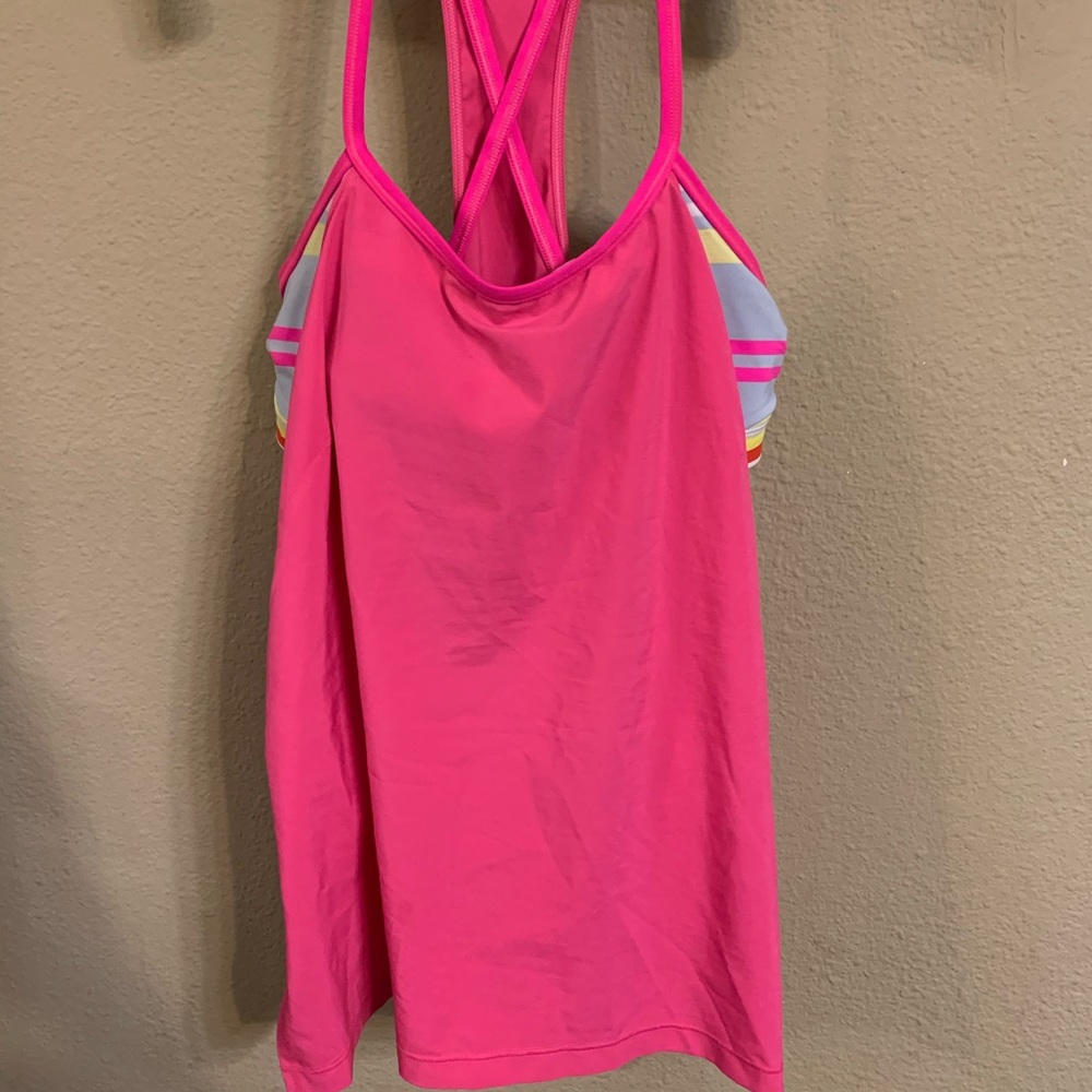 Lululemon tank